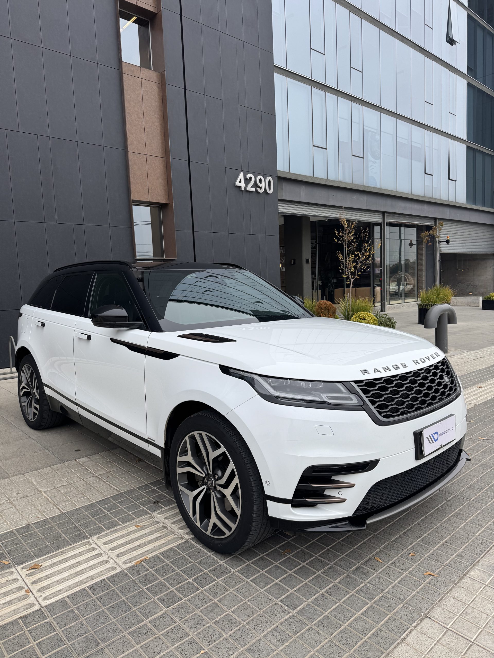 Land Rover Range Rover Velar R-Dynamic P380