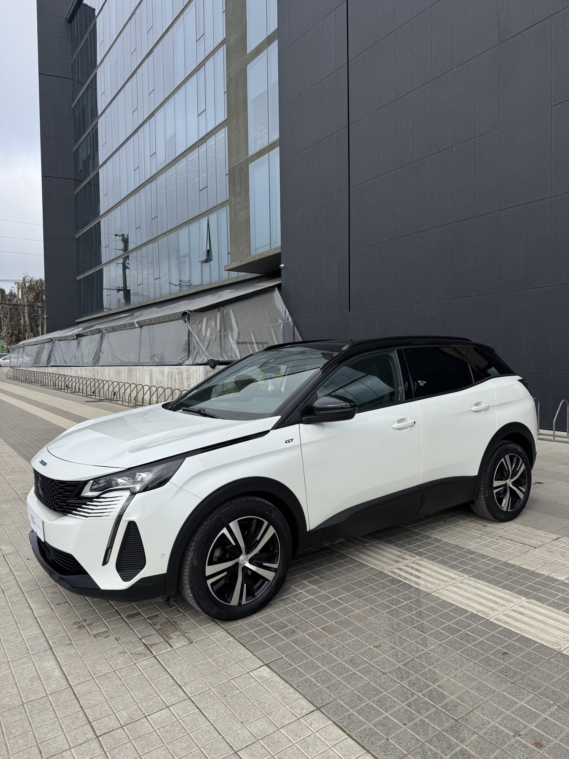 Peugeot 3008 GT Blue HDI