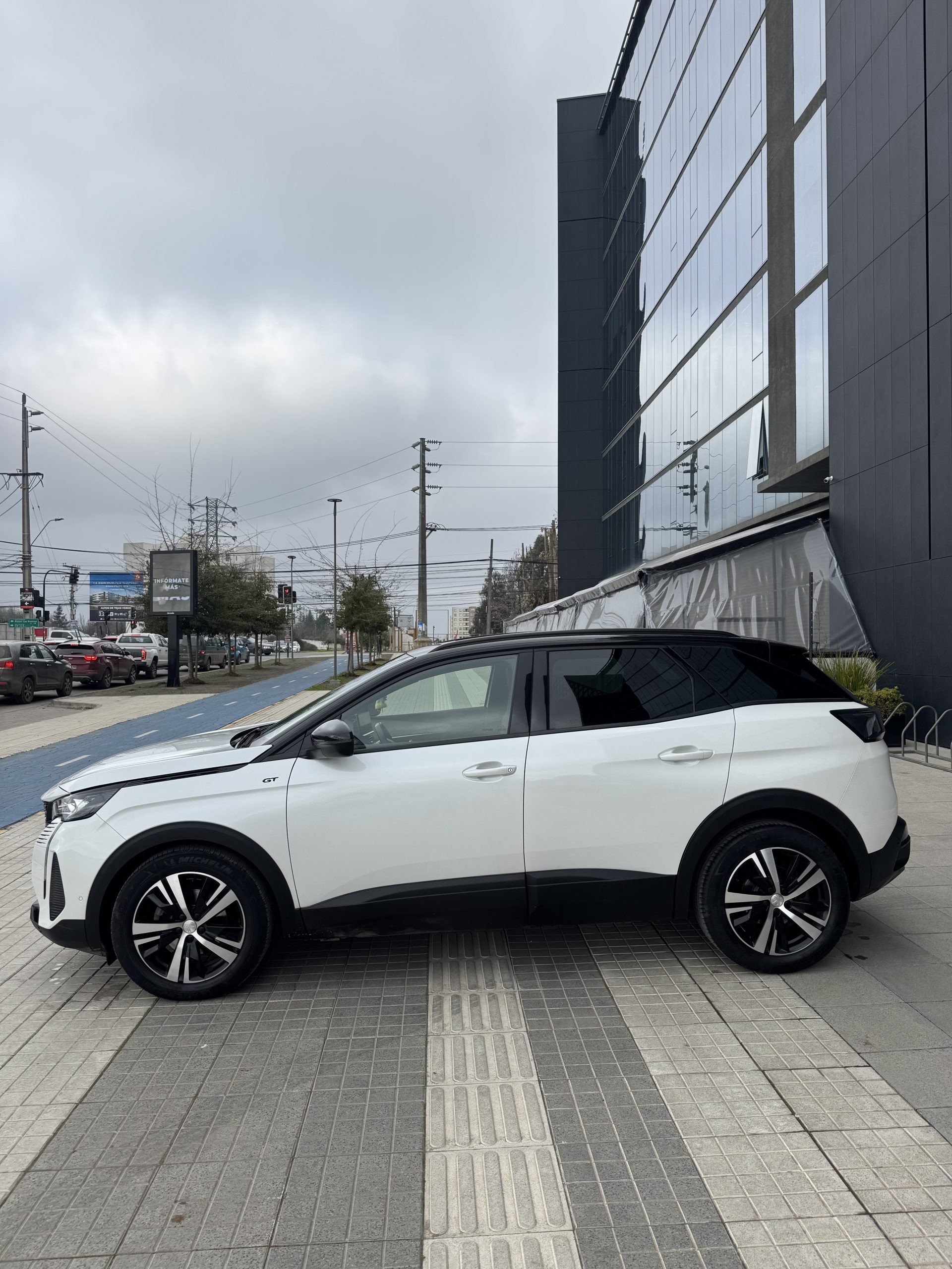 Peugeot 3008 GT Blue HDI