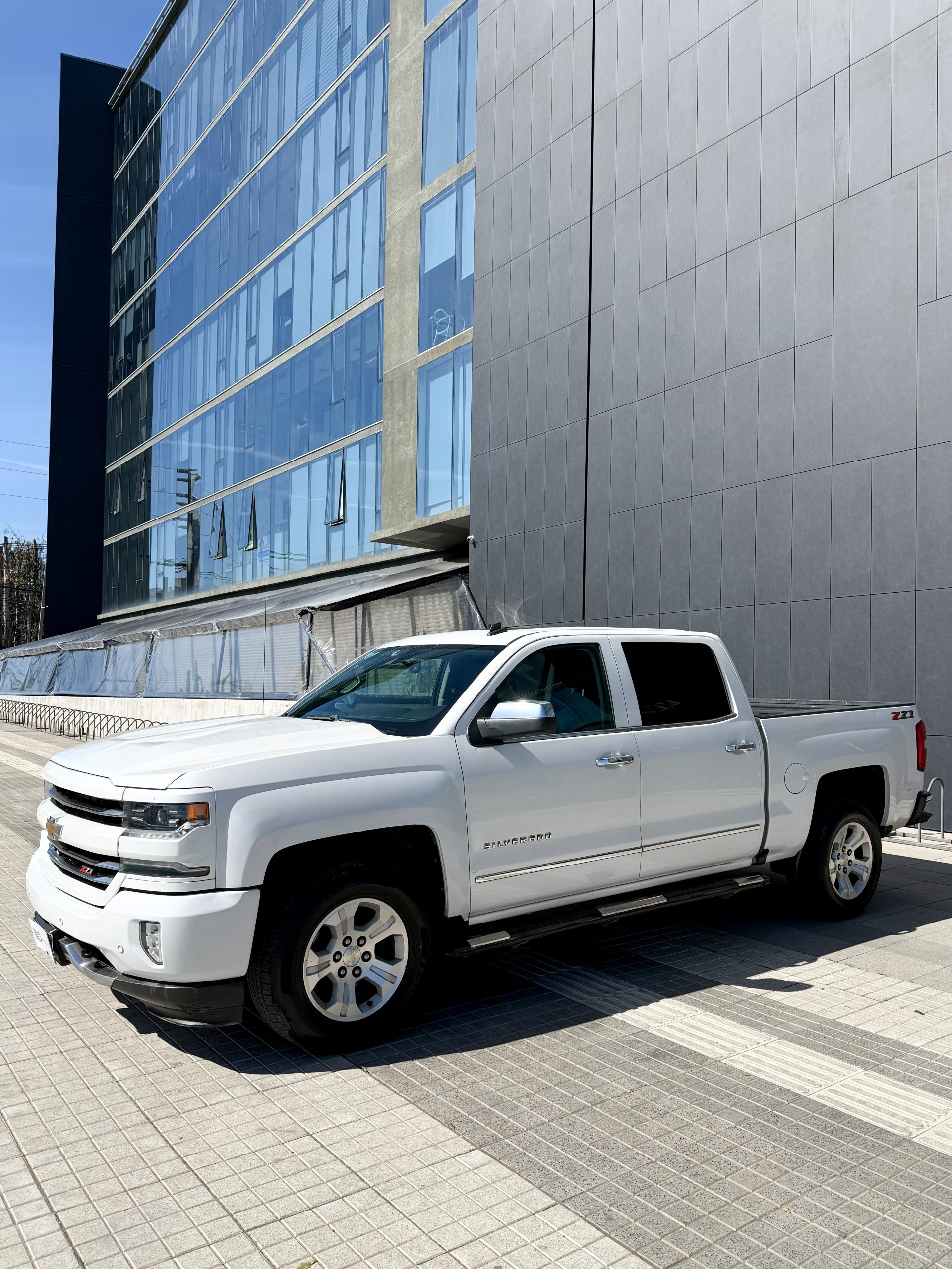 Chevrolet Silverado LTZ 4WD