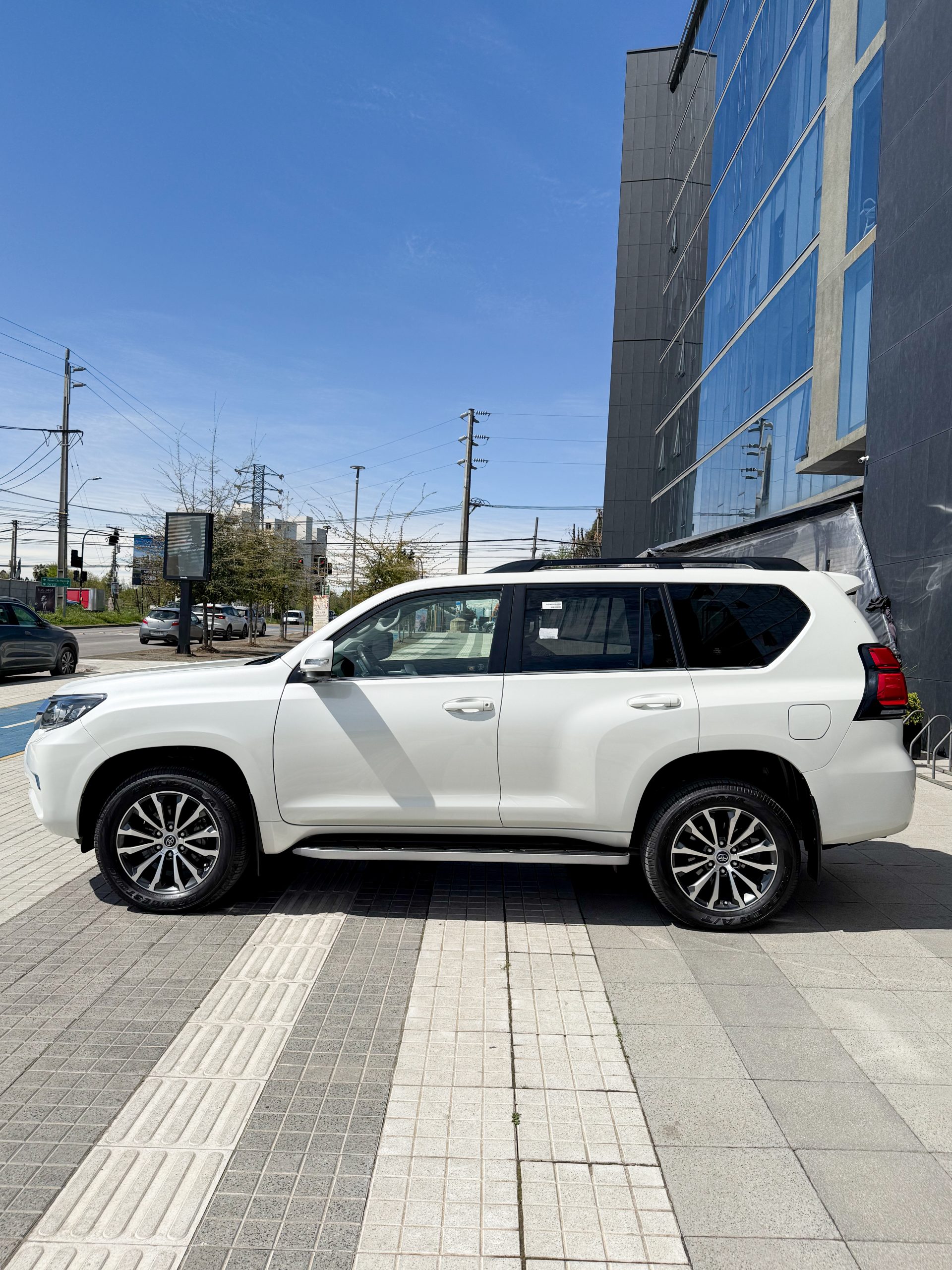 Toyota Land Cruiser Prado Vx.L