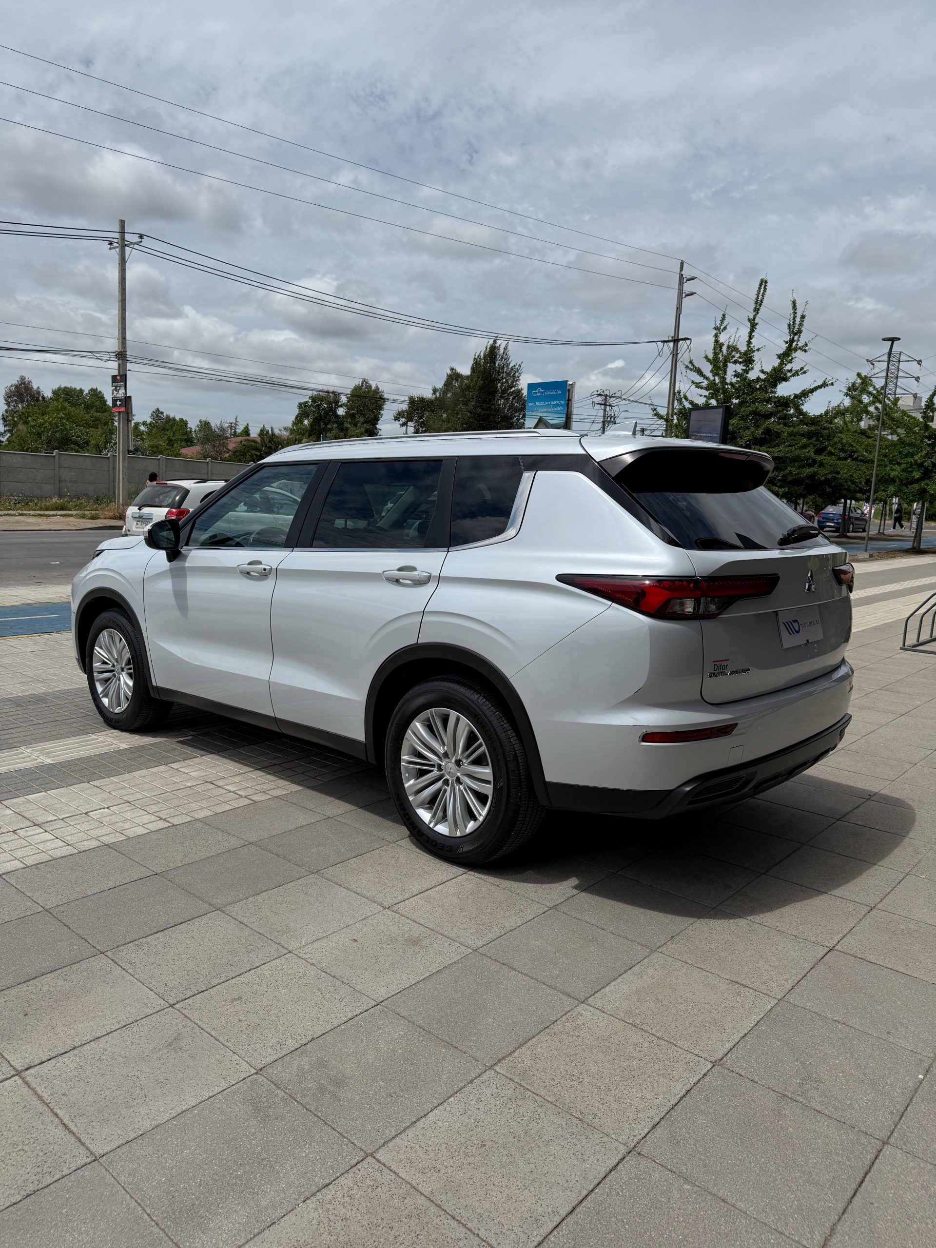 Mitsubishi New Outlander GL