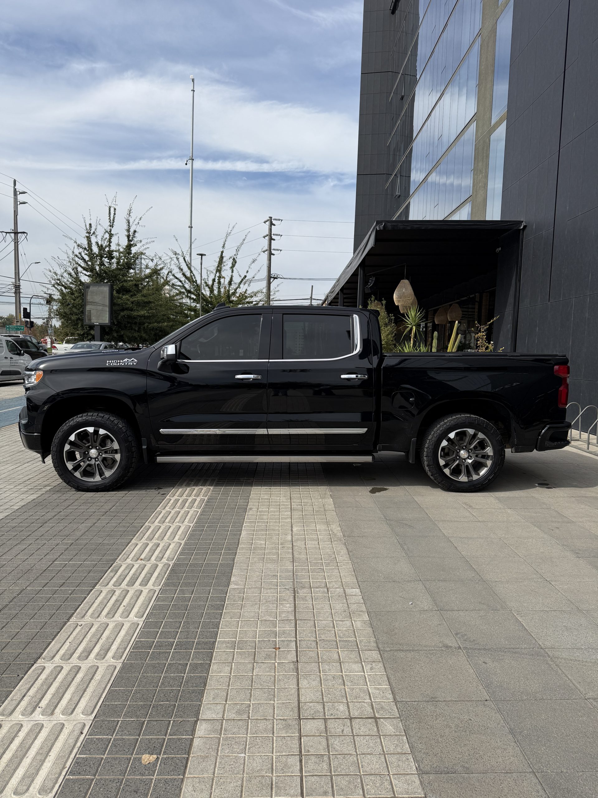 Chevrolet Silverado Highcountry
