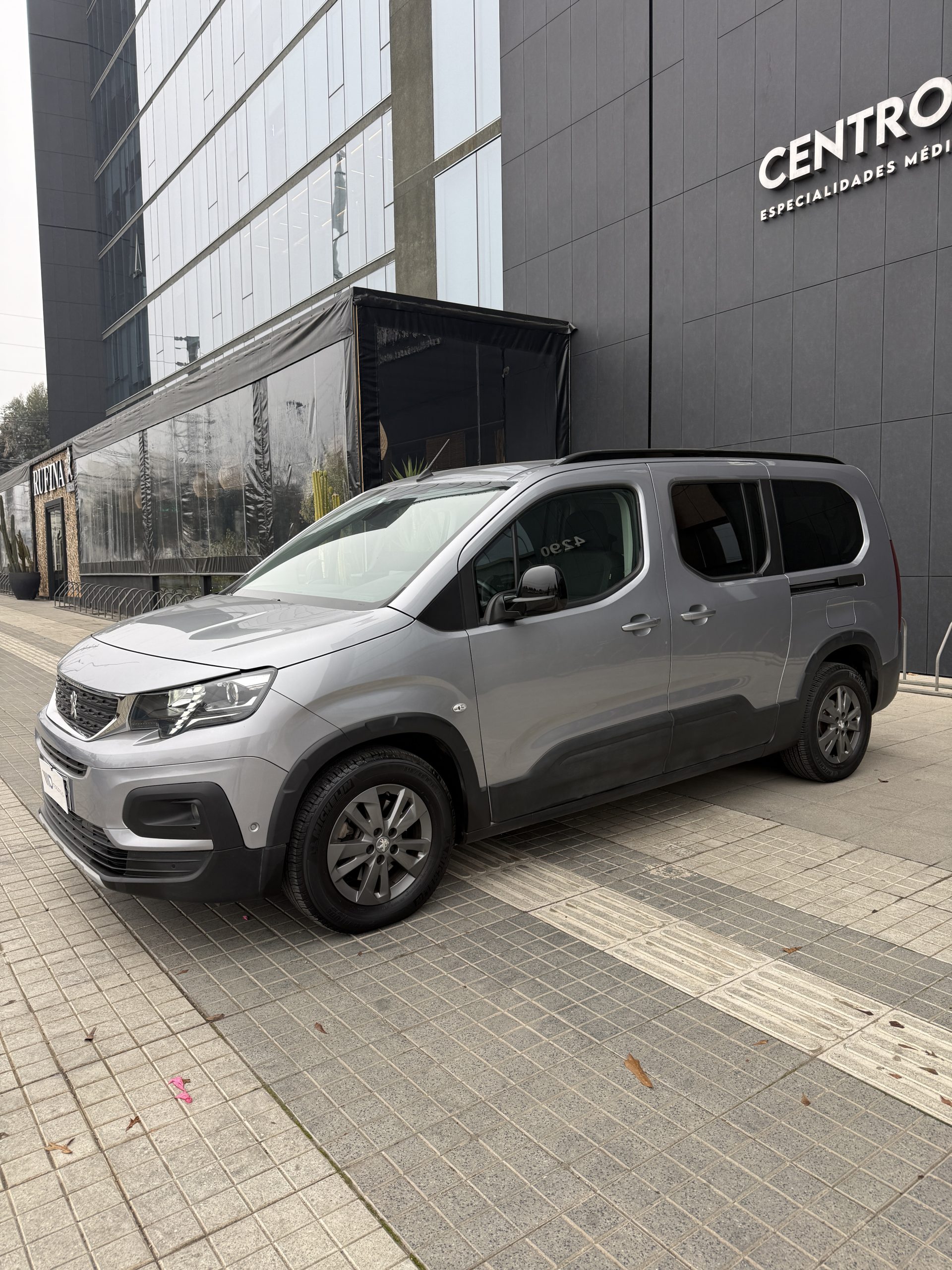 Peugeot Rifter Blue HDI Allure