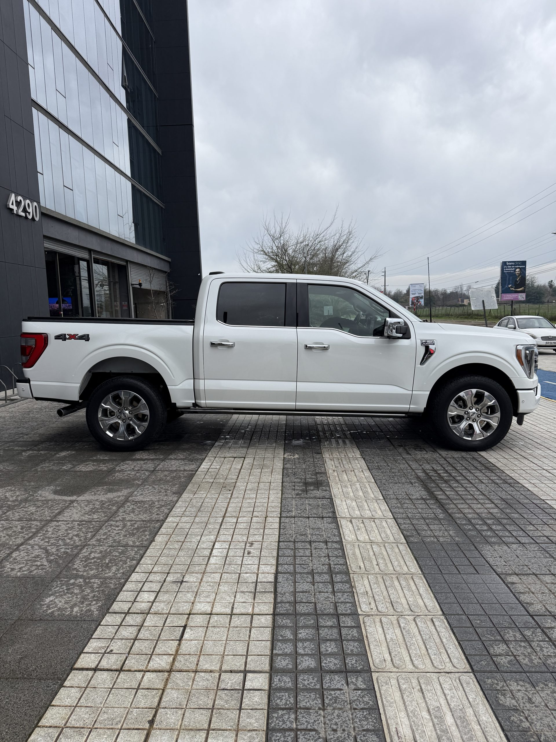 Ford F-150 Platinum