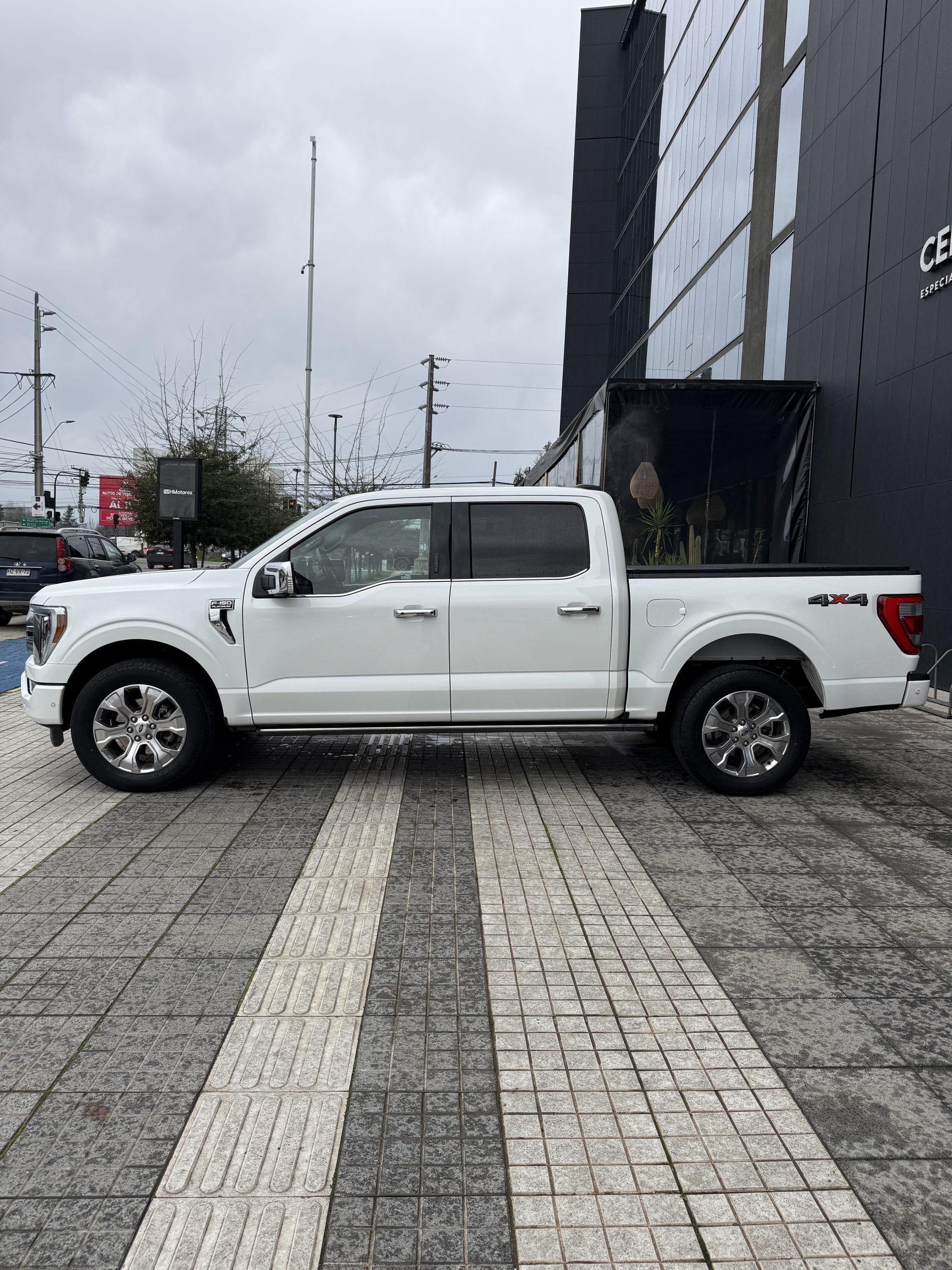 Ford F-150 Platinum