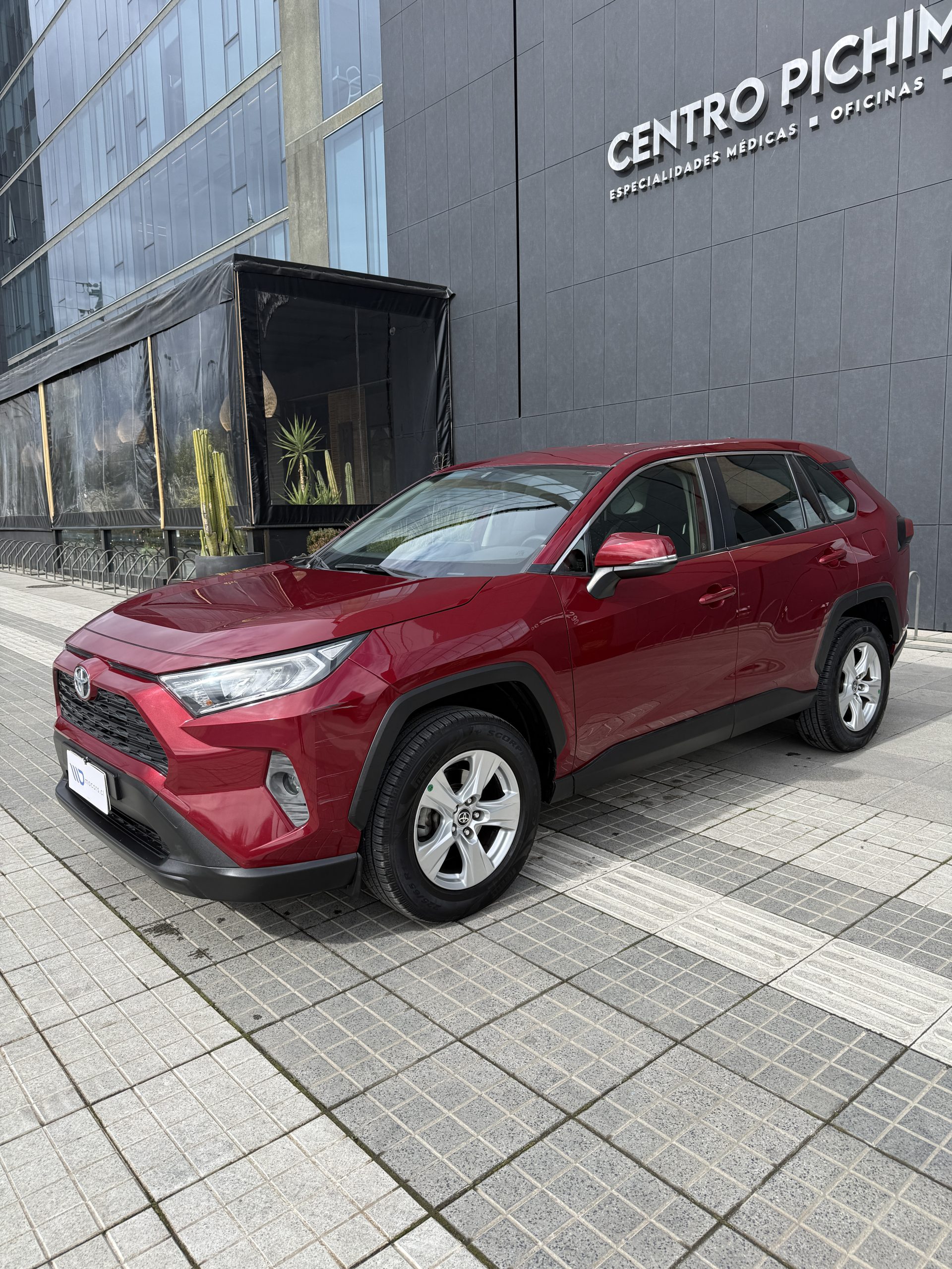 Toyota RAV4 LE 4x2