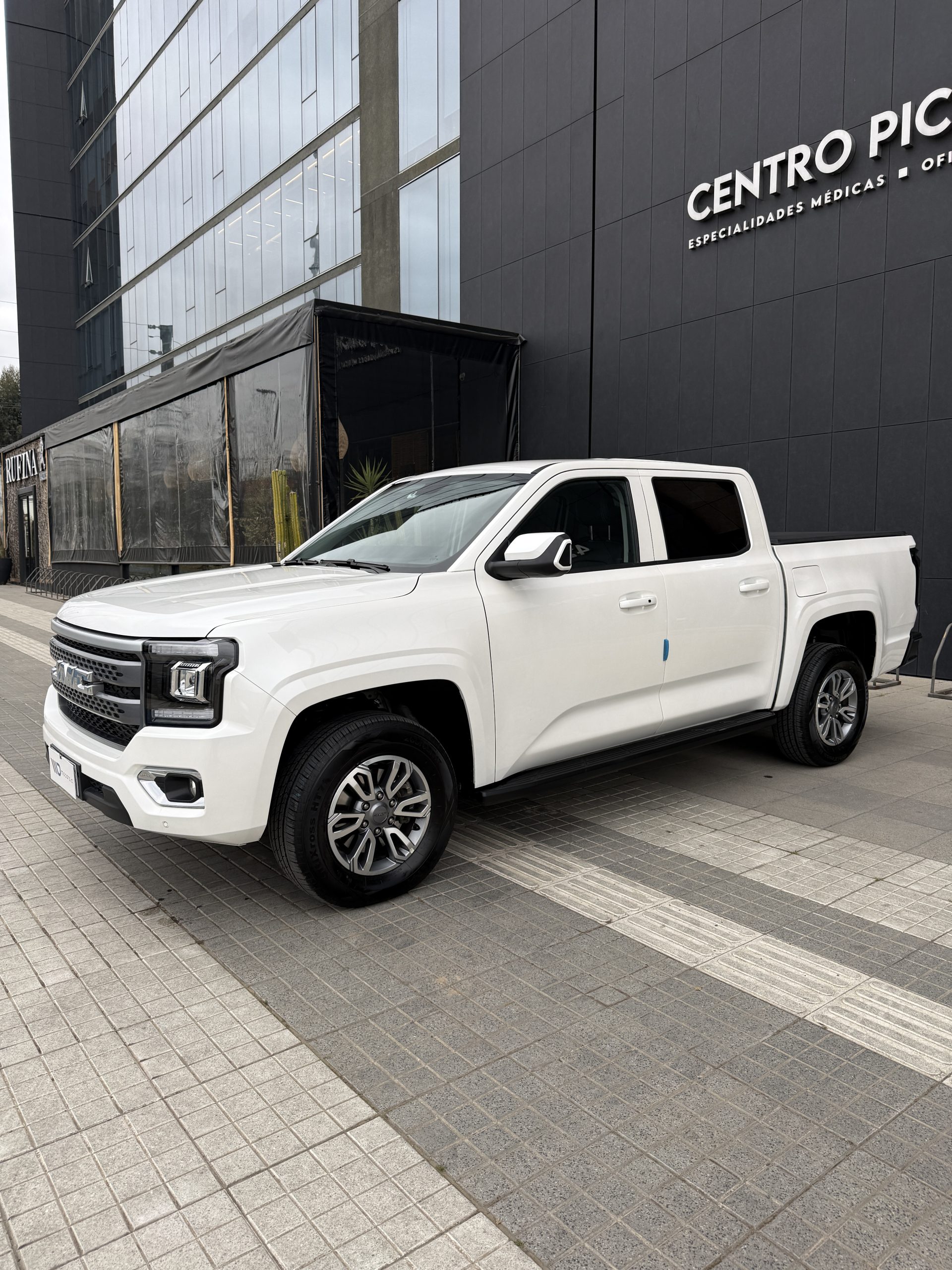 JMC Grand Avenue 4x4